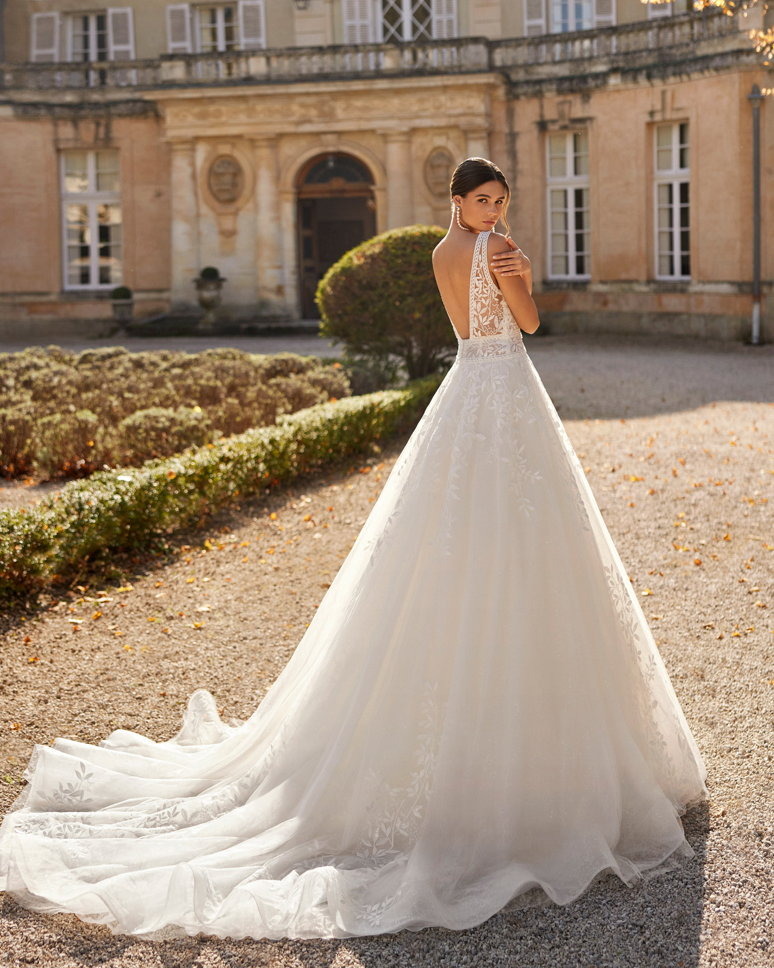 1R07_VALERY_ROSA_CLARA_4_robe_de_mariee_aubagne_marseille_toulon (1)