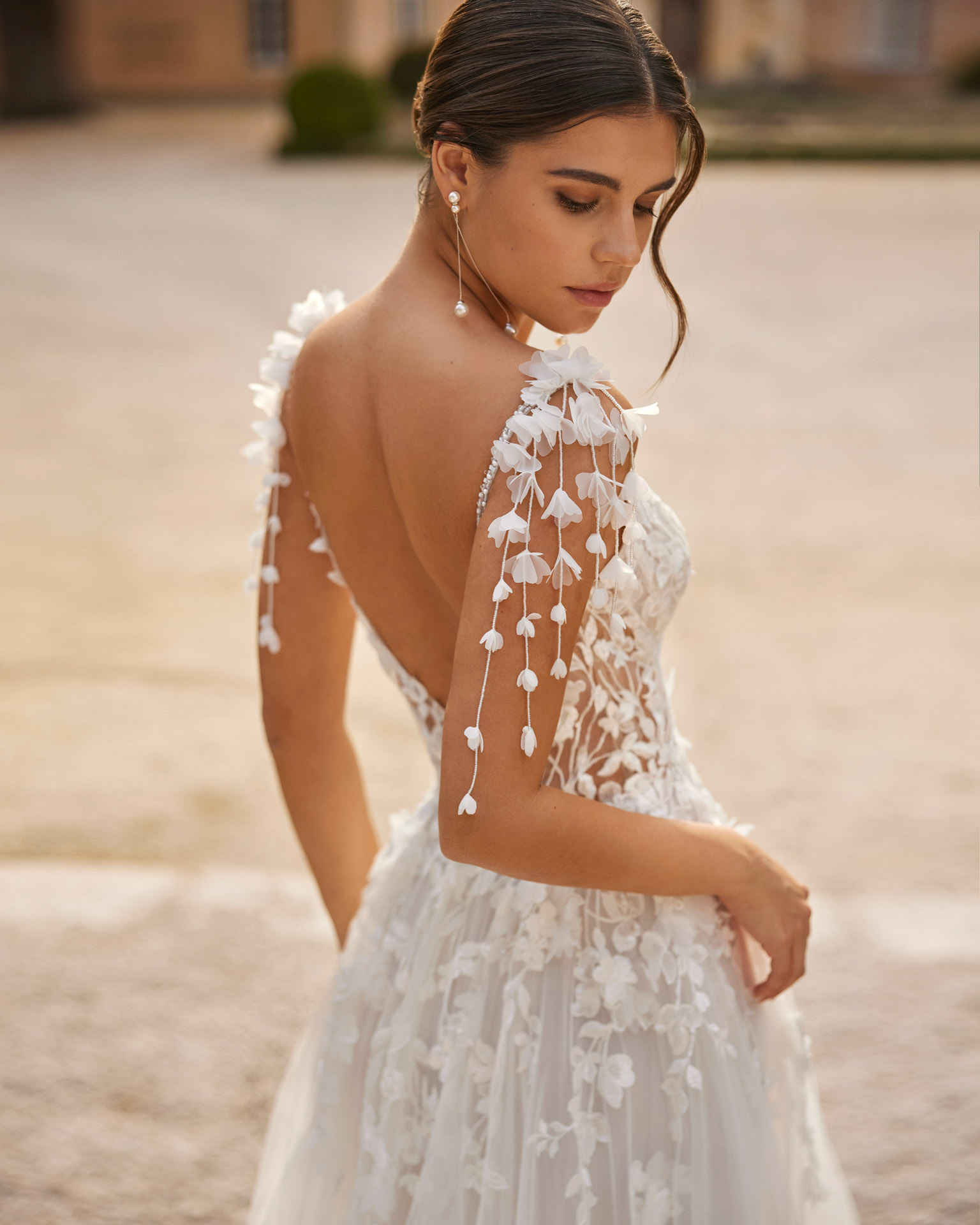 1R10_VALS_ROSA_CLARA_4_robe_de_mariee_fluide_aubagne_marseille_toulon (1)