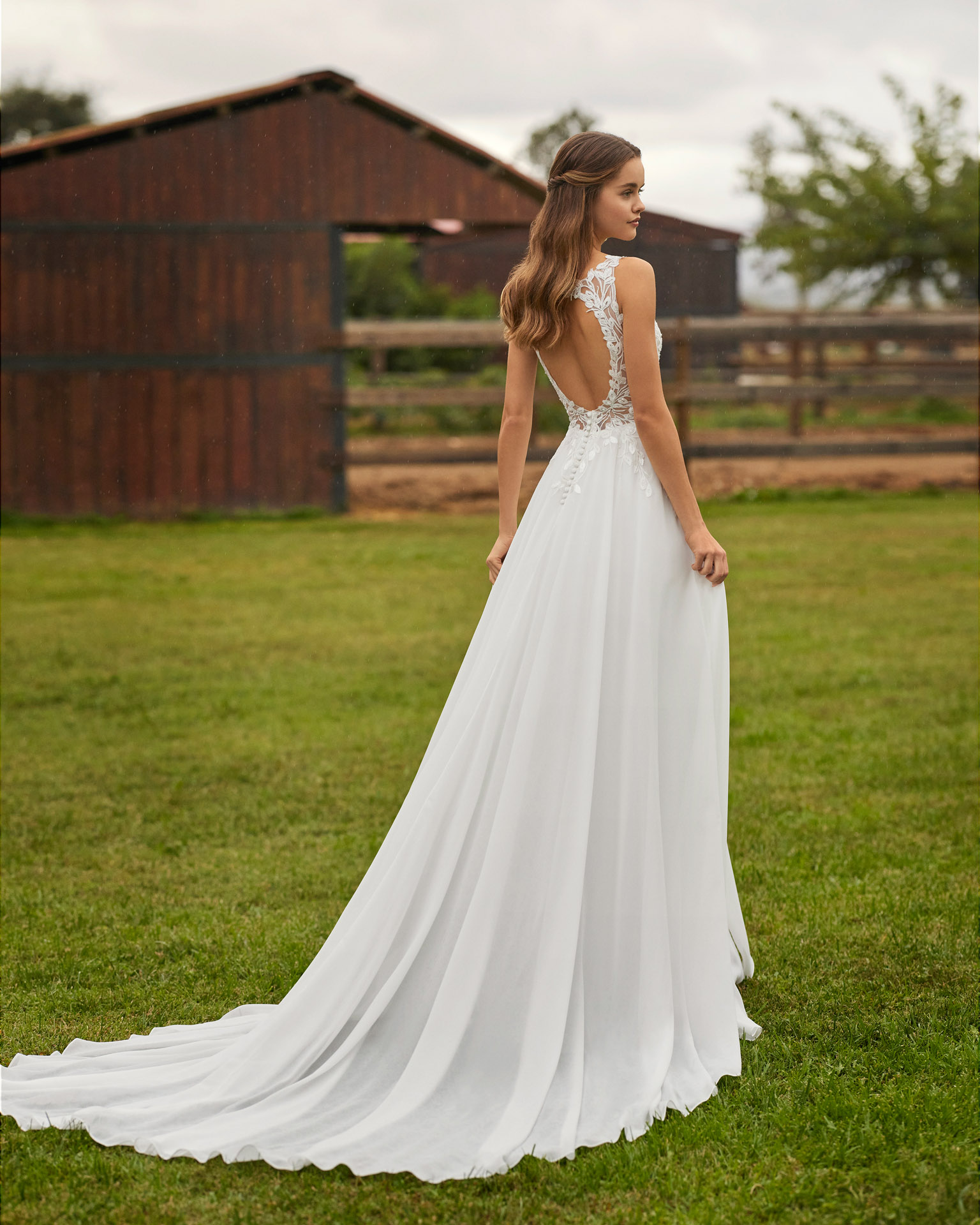 nemira-robe-mariee-alma-novia-boheme-fluide-marseille-aubagne (1)