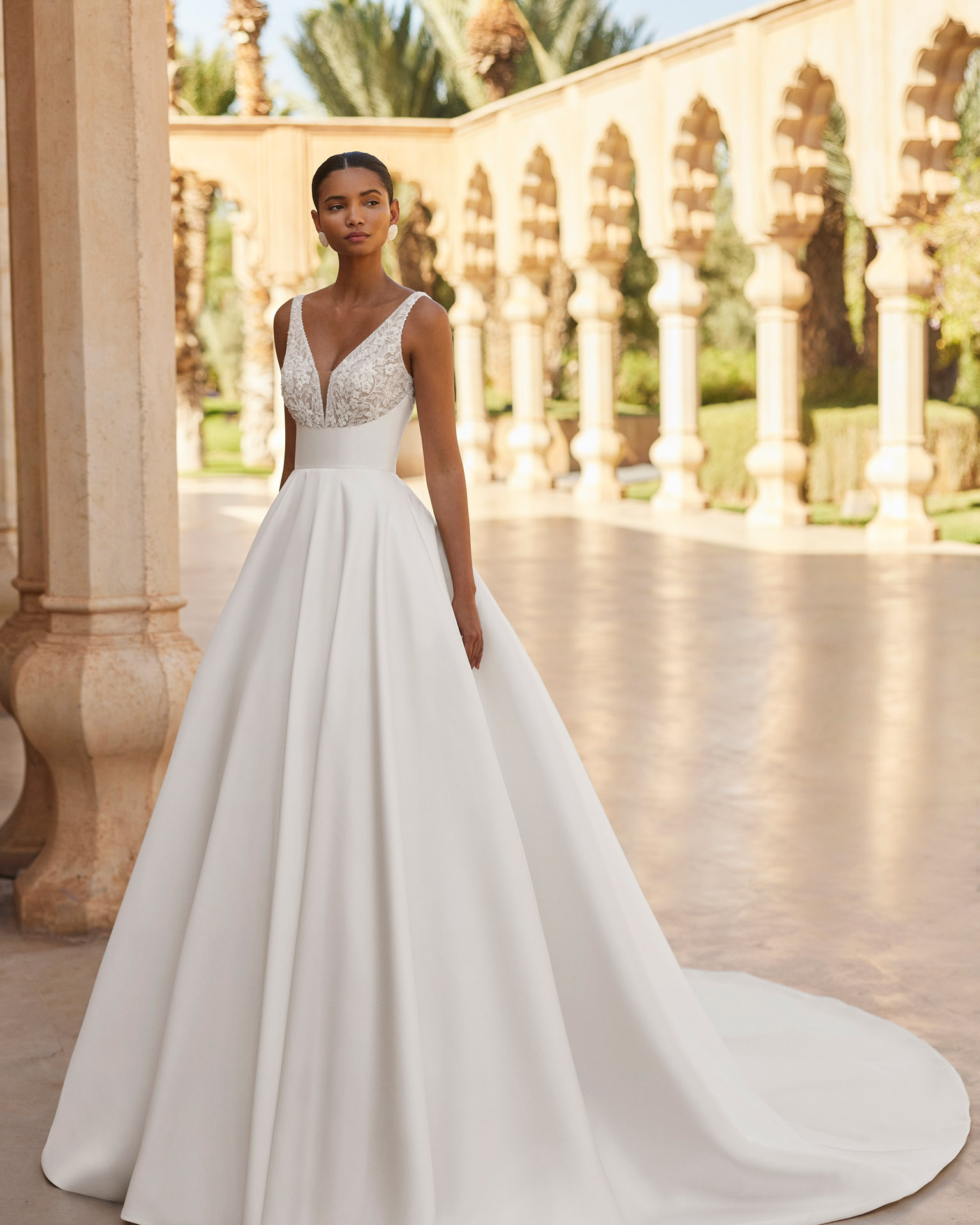 ordaz-rosa-clara-robe-mariee-satin-dentelle-aubagne-toulon (4)