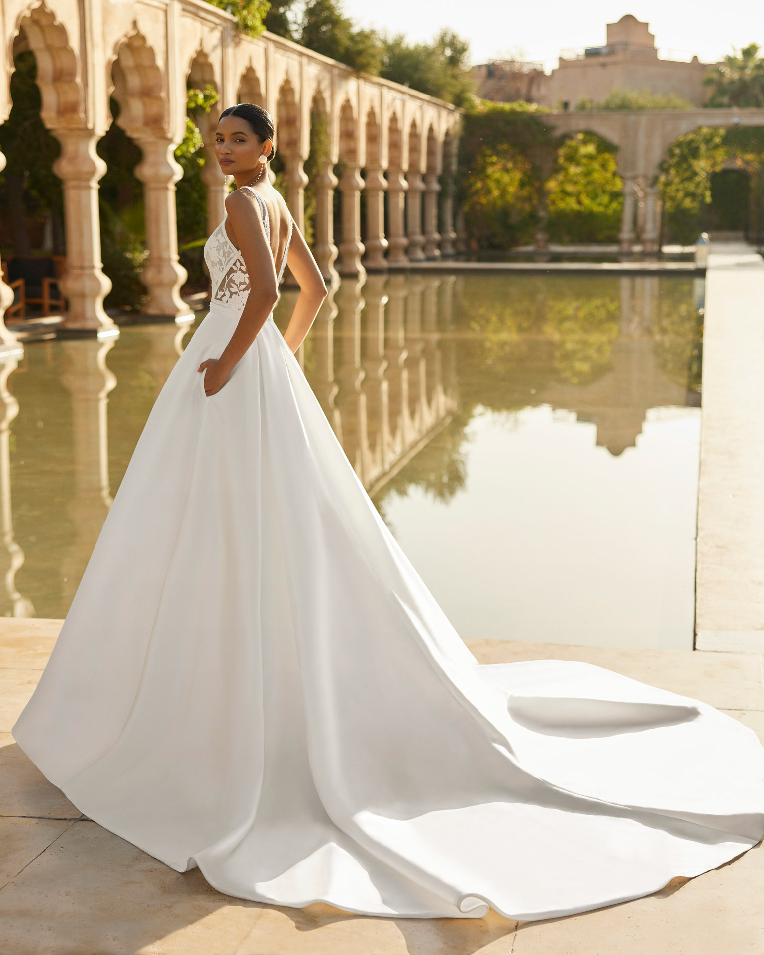 orea-rosa-clara-robe-mariee-dentelle-satin-aubagne-marseille (1)