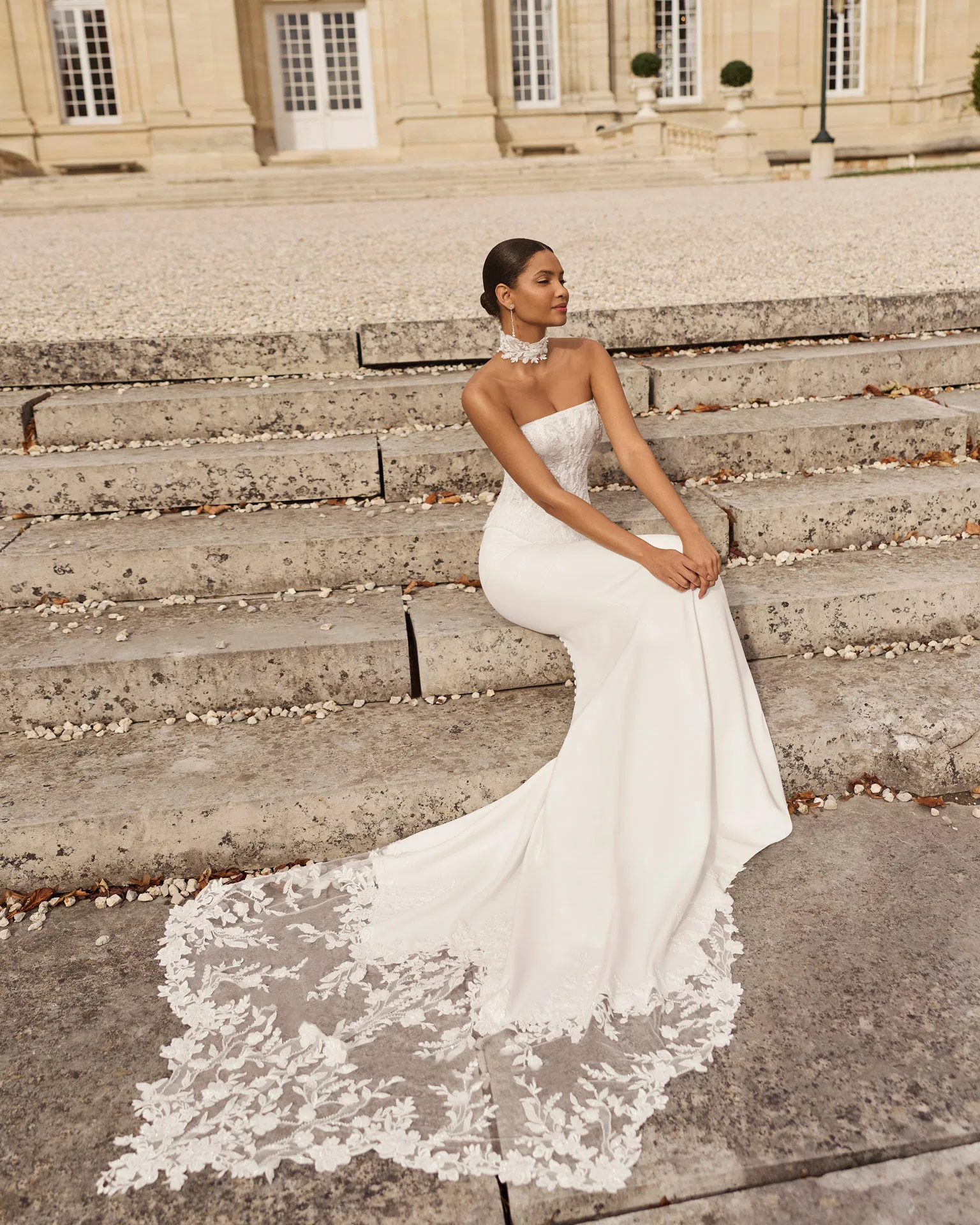 Robe de mariée Abigay sirène bustier Rosa Clara au showroom Ivana Bianca à Aubagne