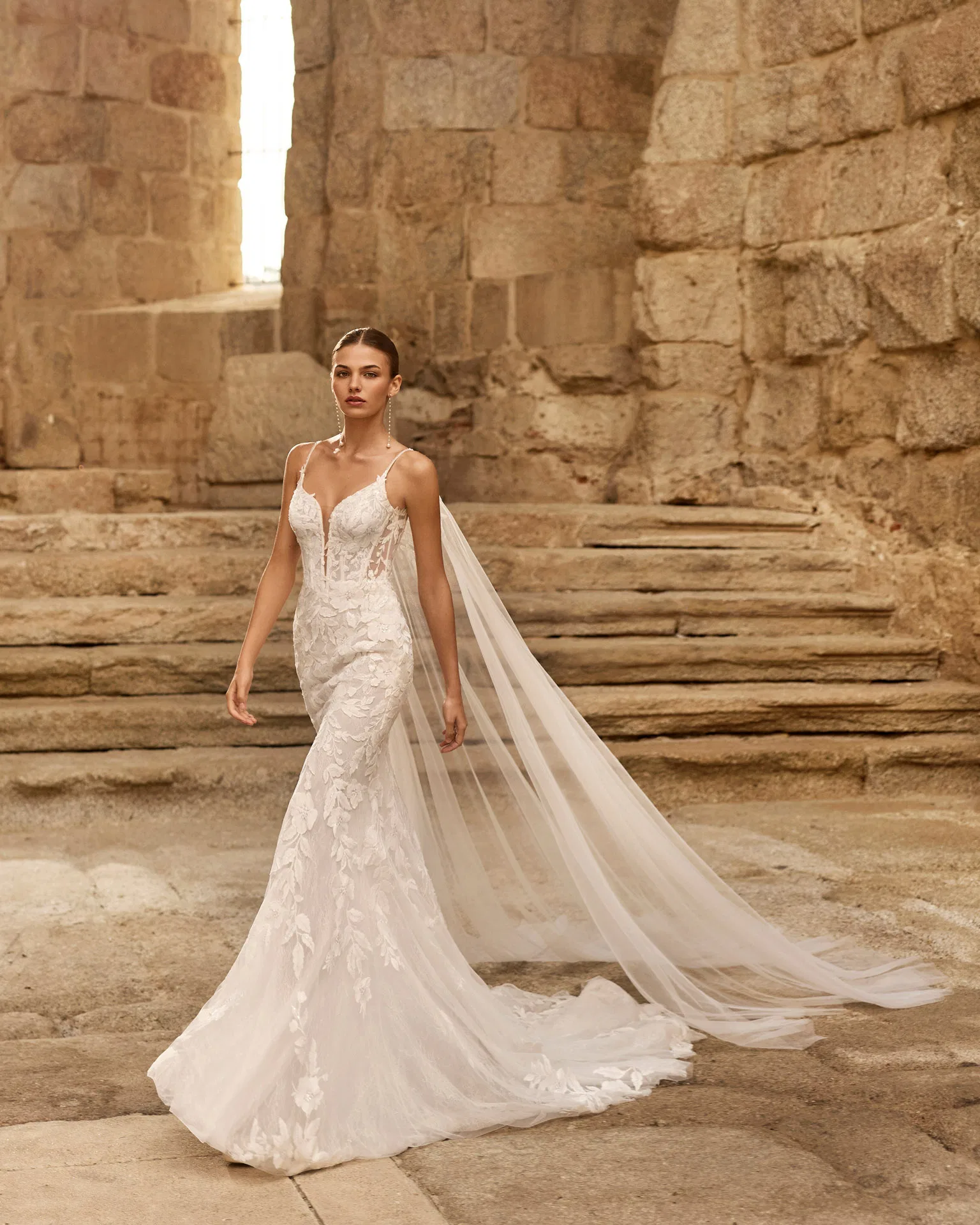 Robe de mariée Patty Adriana Alier - vue de face décolleté - Aubagne