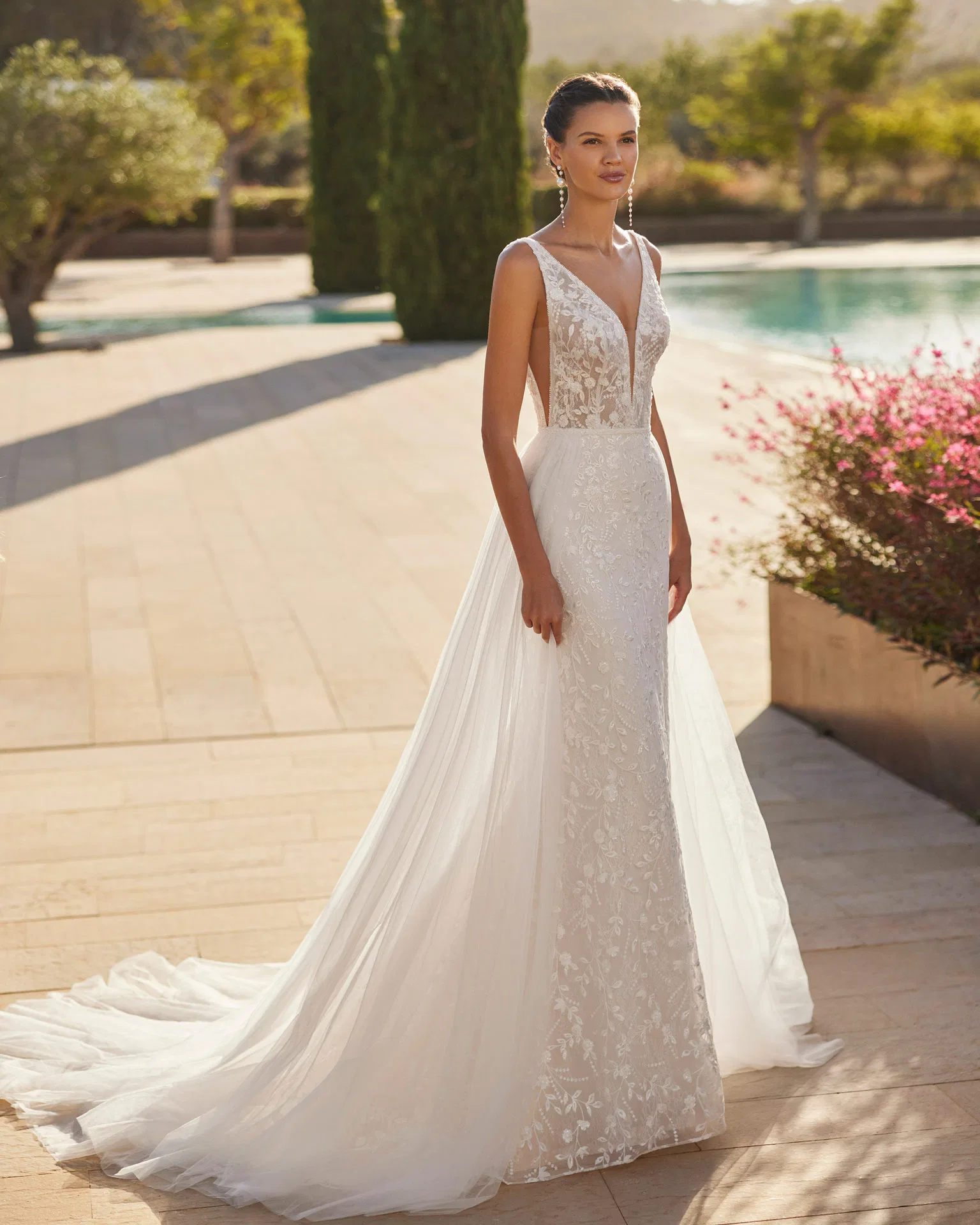 Senin robe de mariée sirène Adriana Alier au show room Ivana Bianca