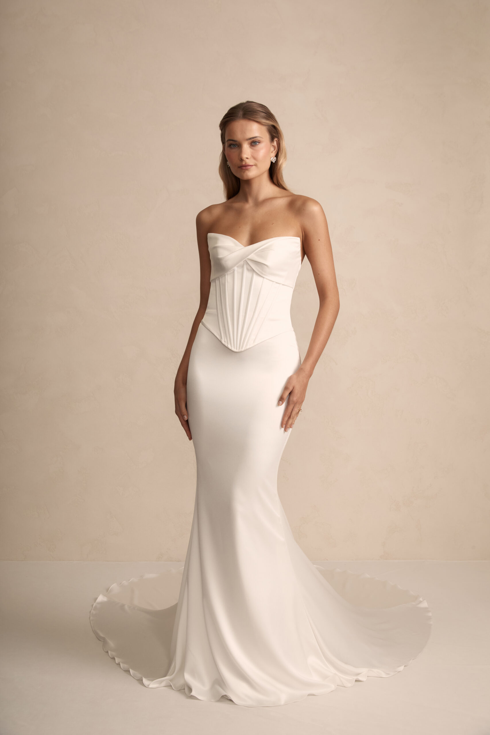 sol-made-with-love-robe-mariee-sirene-satin-bustier-corset-aubagne-france (4)