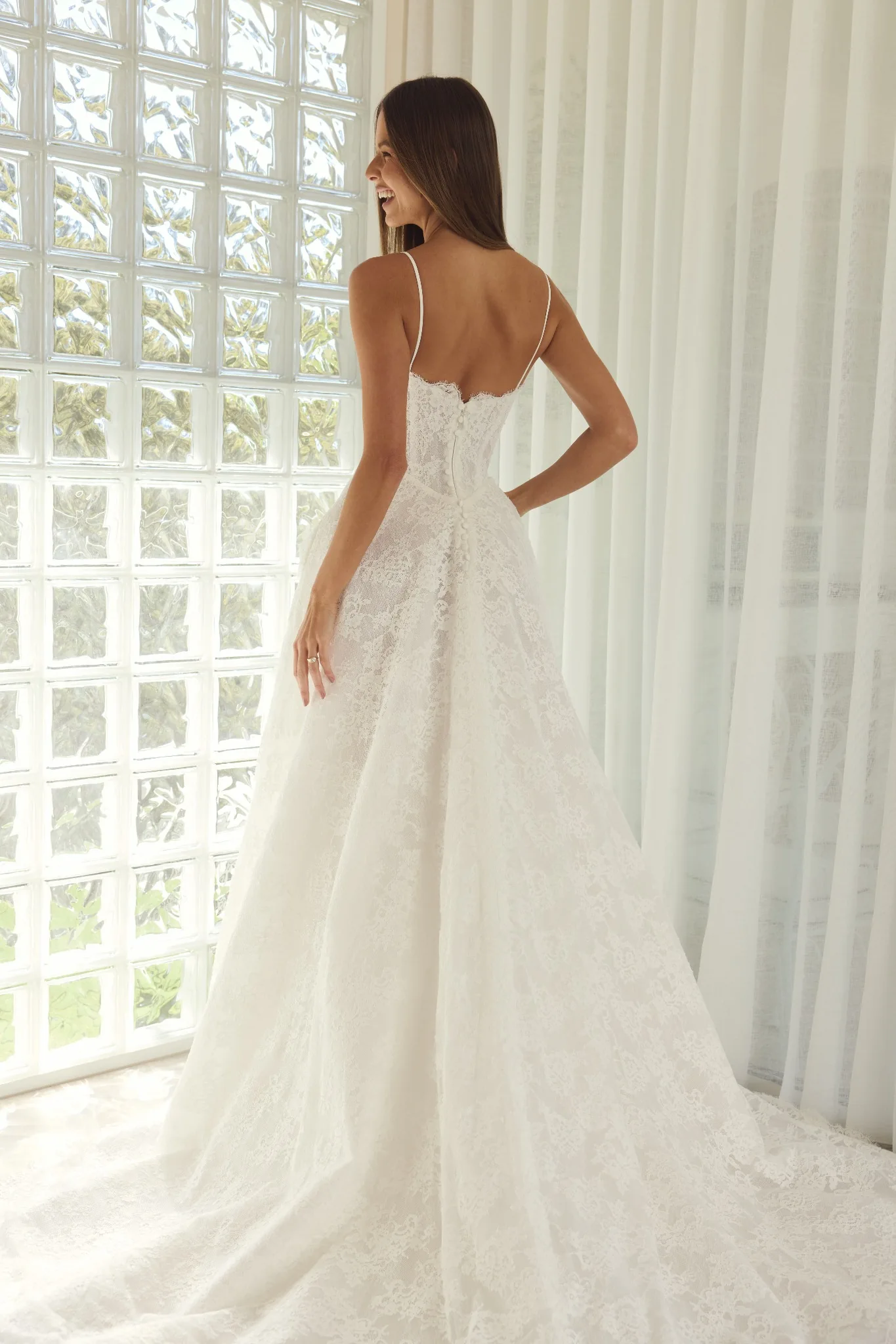 willow-made-with-love-mwl-robe-mariee-princesse-dentelle-bustier-corset-ivana-bianca (3)
